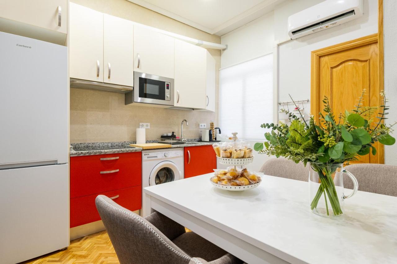מדריד Centrico Apartamento Con 3 Banos En Puerta Del Sol Y Atocha מראה חיצוני תמונה